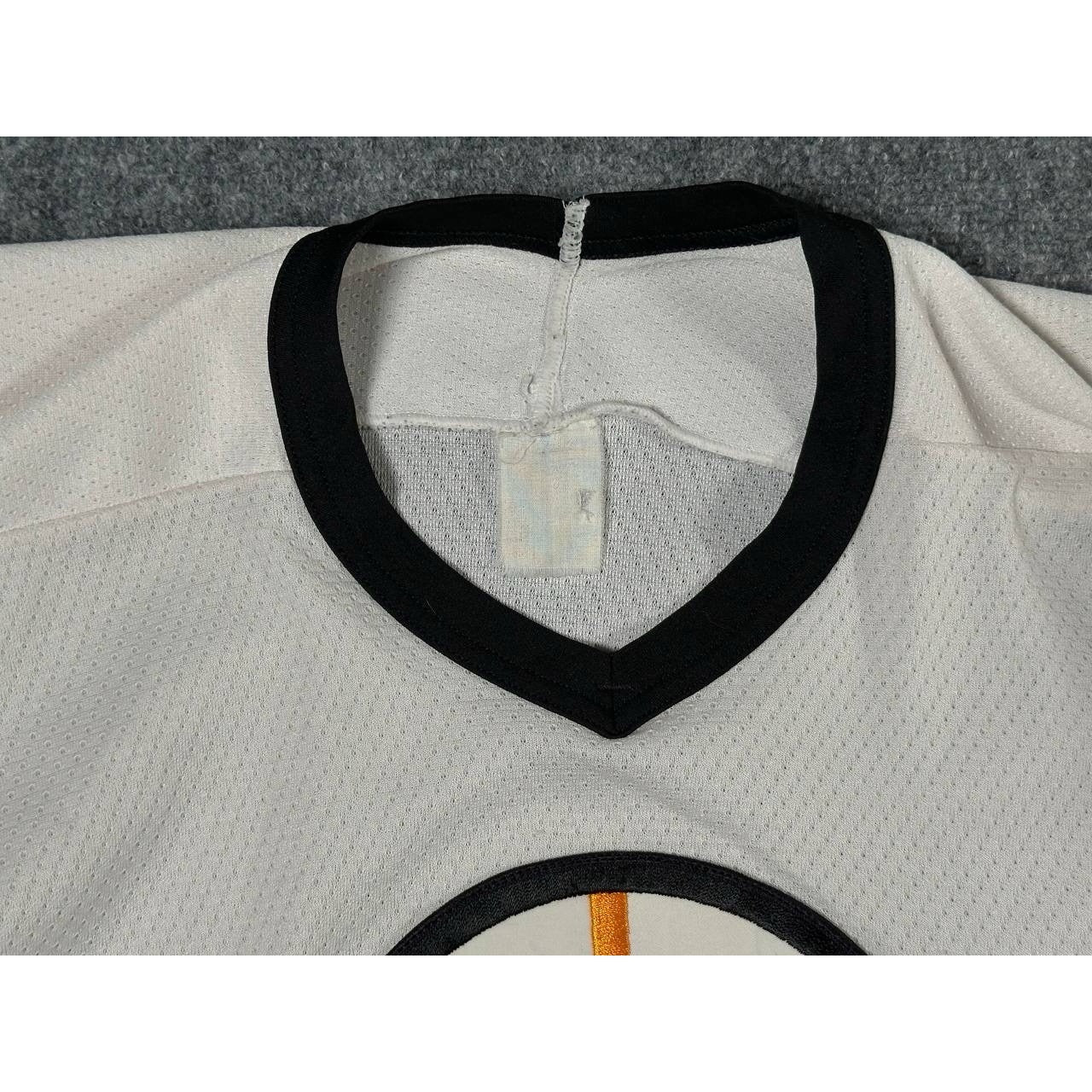 Hockey Jerseys Lot of 9 pcs