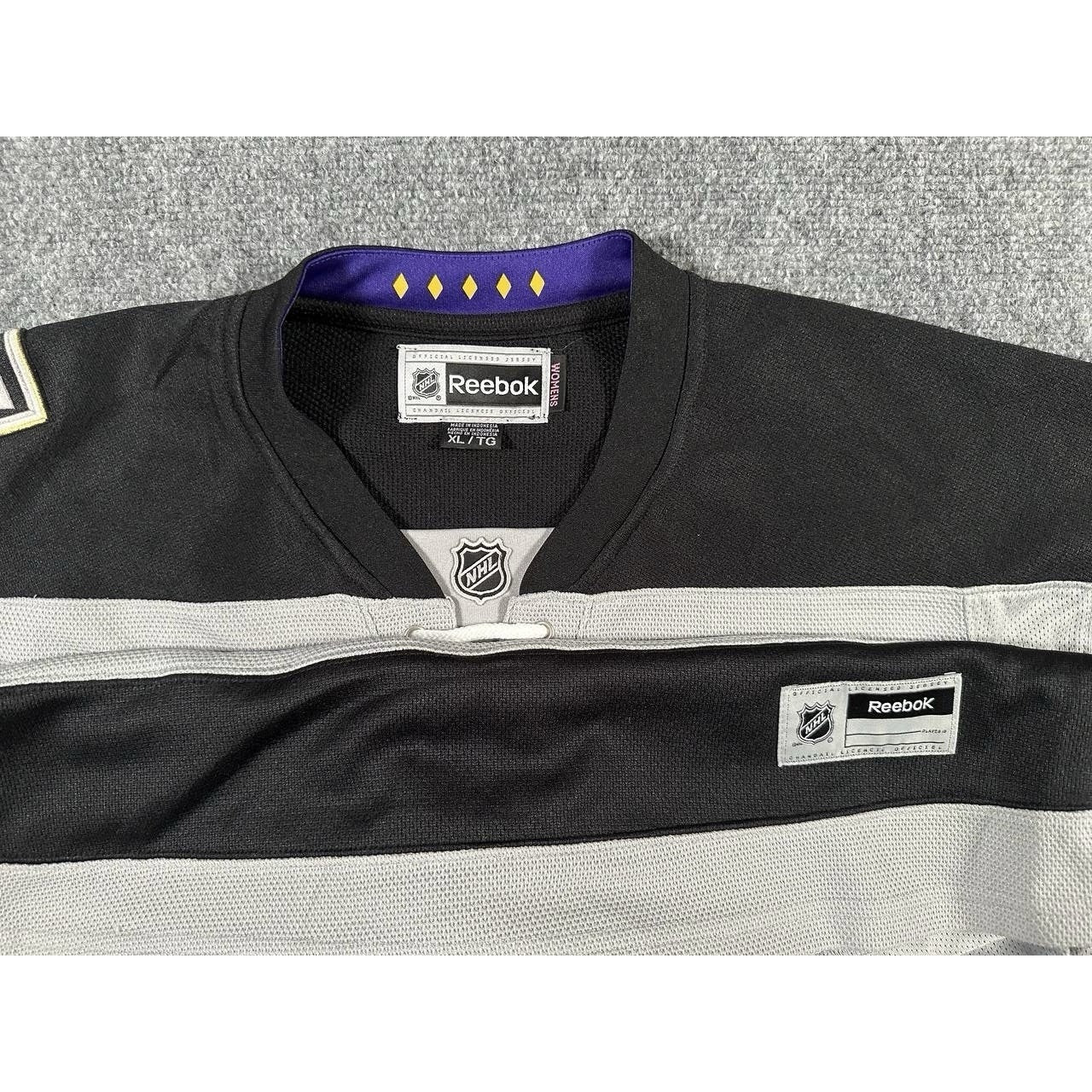 Hockey Jerseys Lot of 9 pcs