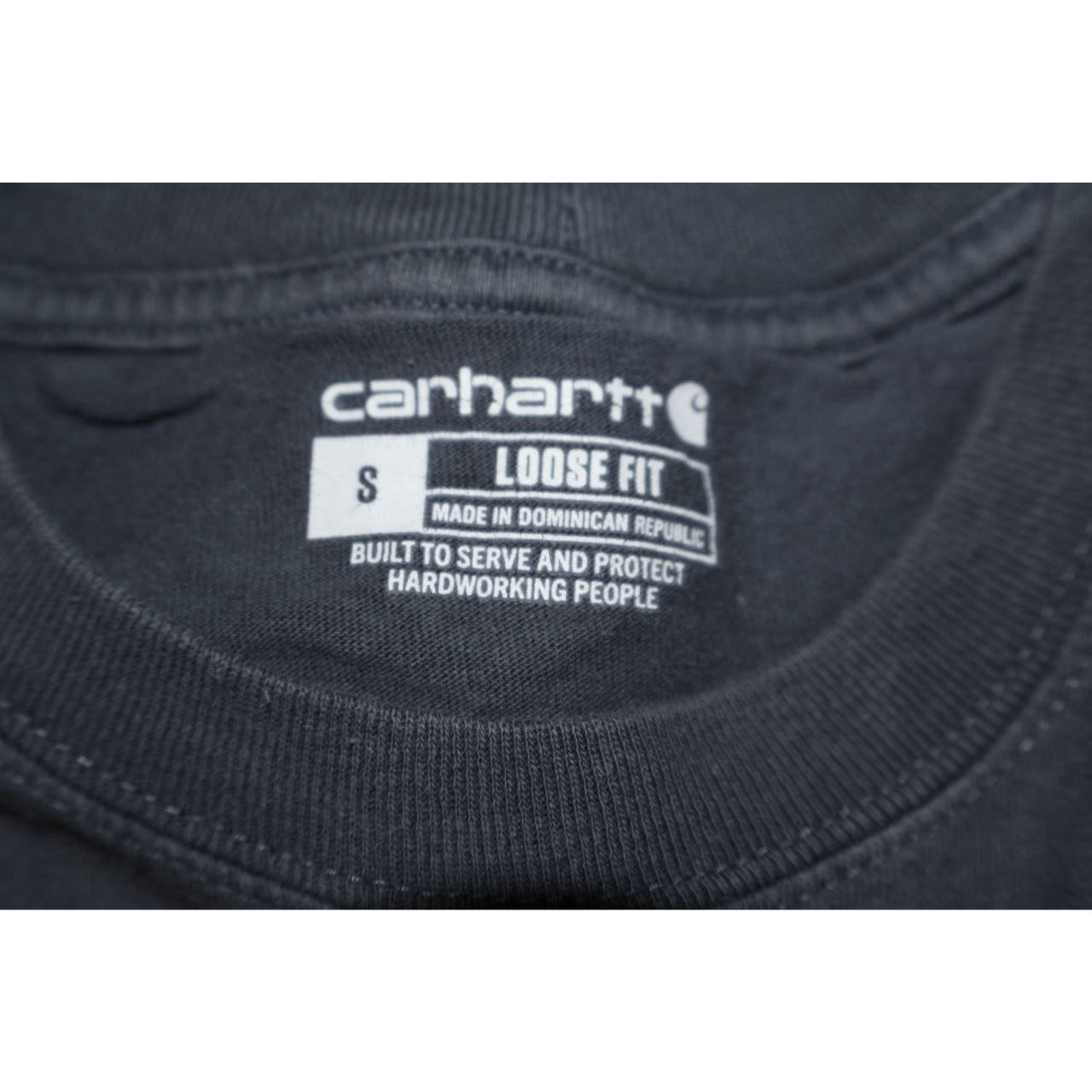 Carhartt pocket tees Small