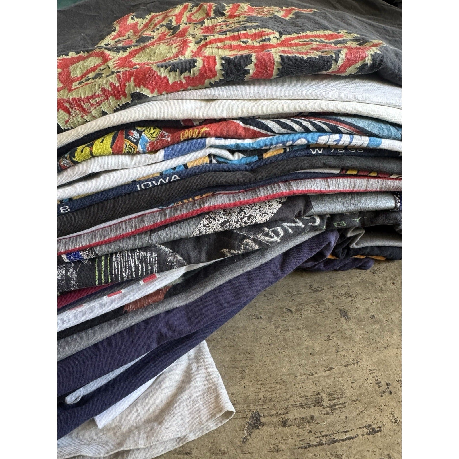 50 Pieces Wholesale Bundle