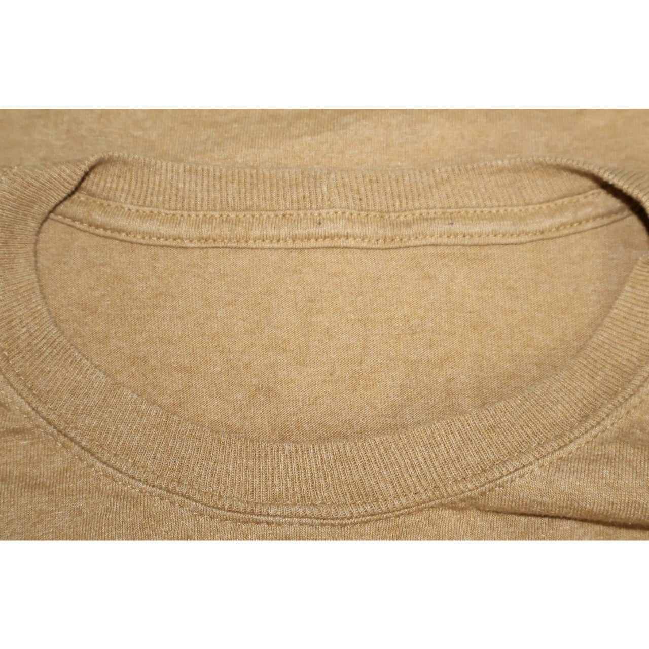 Carhartt pocket tees Large